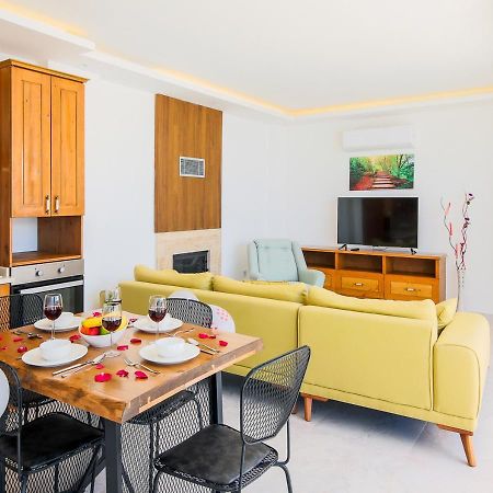 Villa 3 Sleeps 4 Isolated Honeymoon-Villa Lale Uzumlu  Buitenkant foto